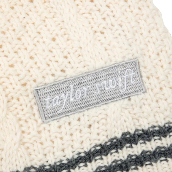 Authentic original Taylor Swift “the cardigan” - Picture 2 of 6